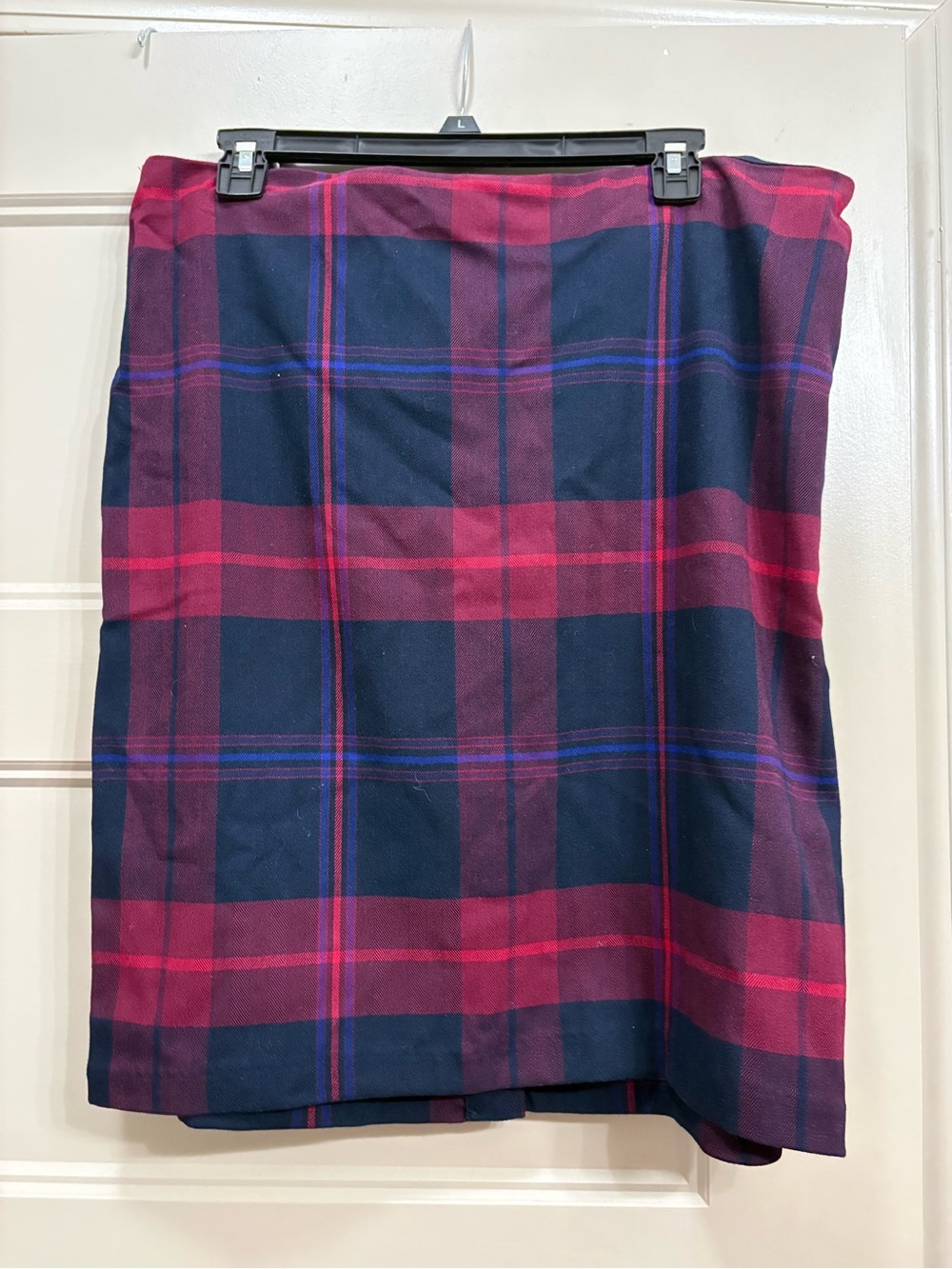 Tommy Hilfiger Navy and Burgundy Plaid Midi Skirt